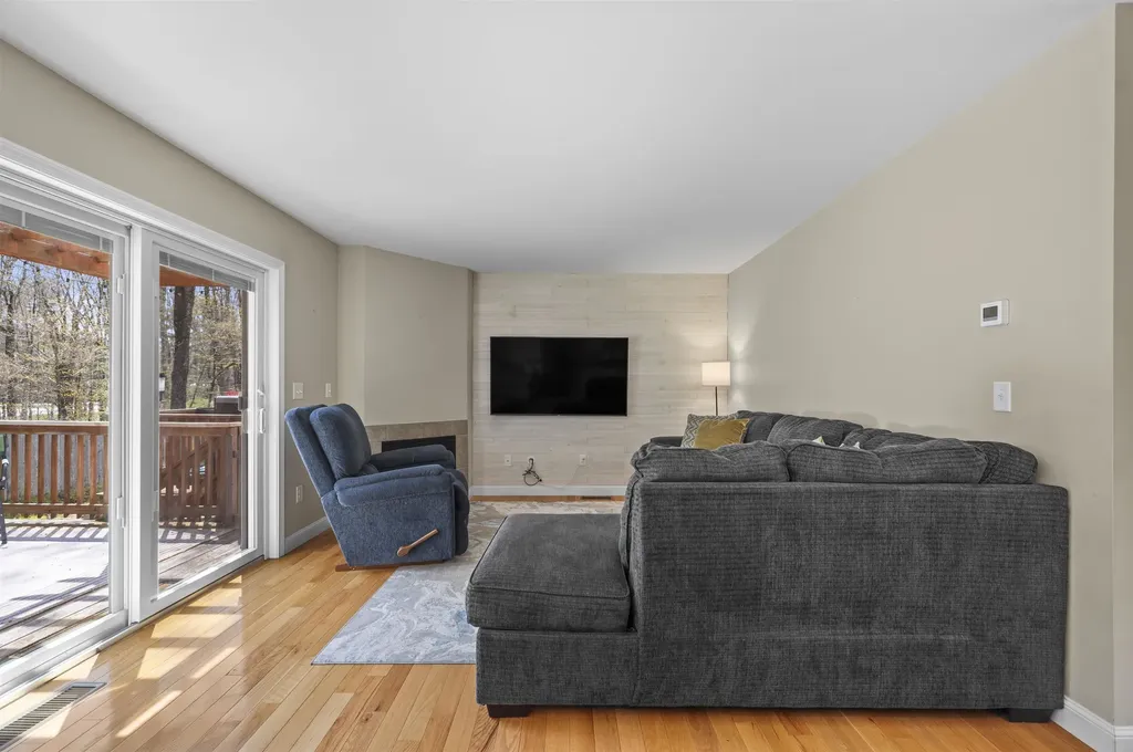 82 Fremont Road Epping NH 03042