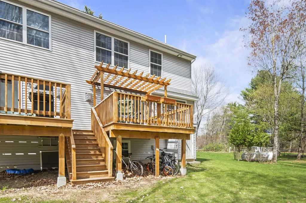 82 Fremont Road Epping NH 03042