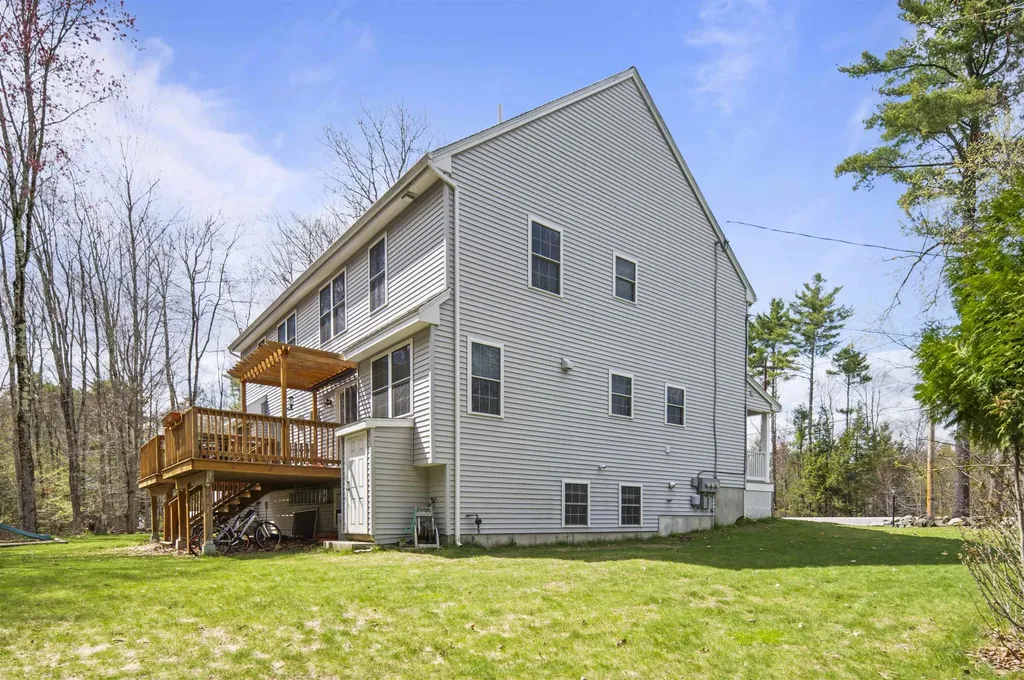 82 Fremont Road Epping NH 03042