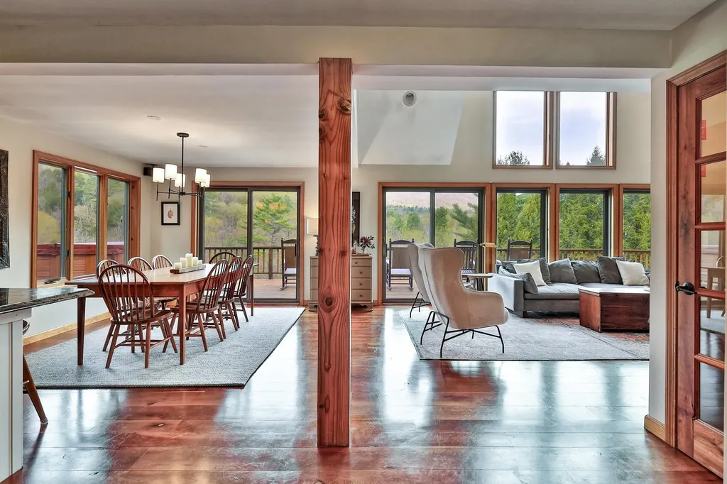 28 Plumley Ridge Ludlow VT 05149