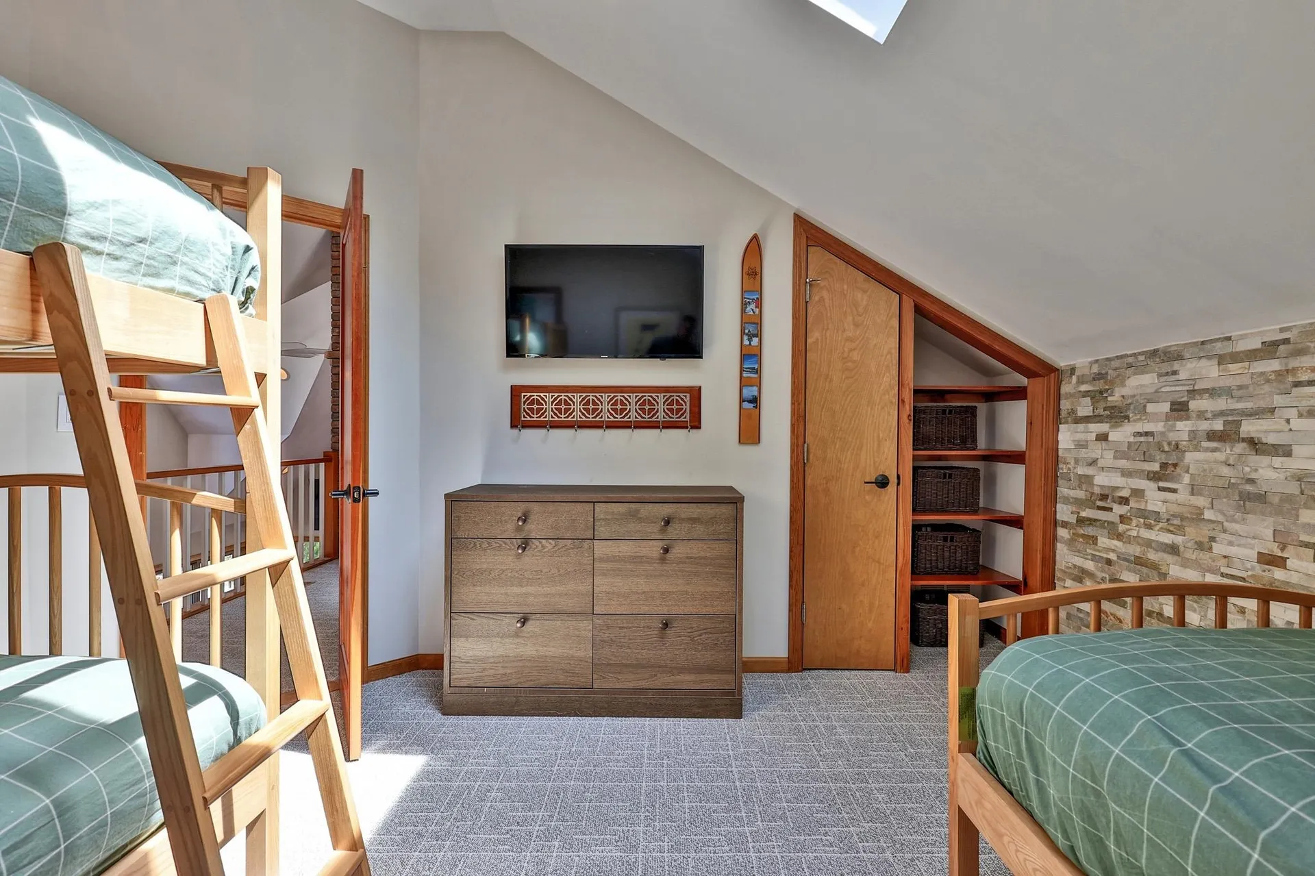 28 Plumley Ridge Ludlow VT 05149