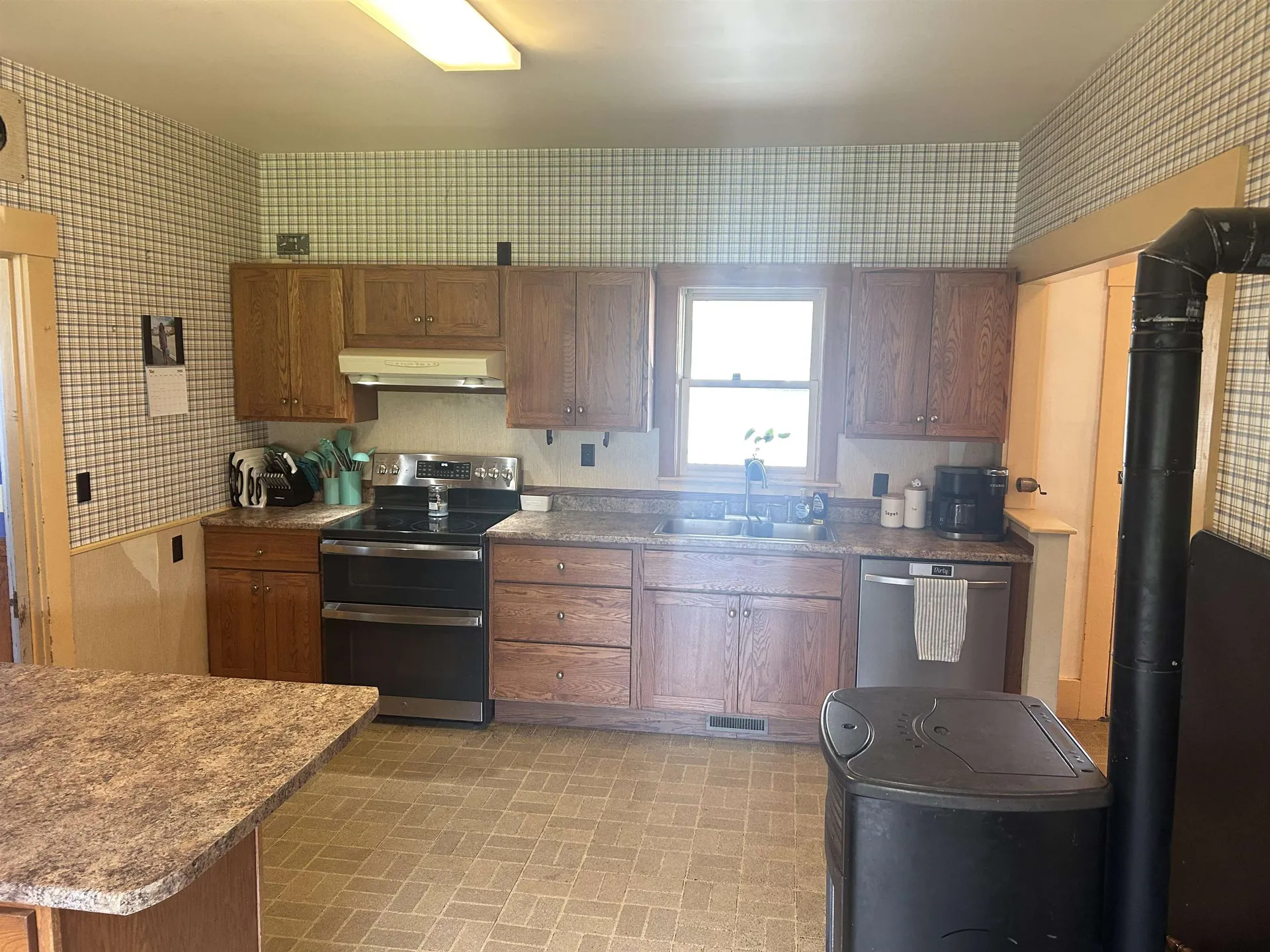 20 Pearl Street Hillsborough NH 03244