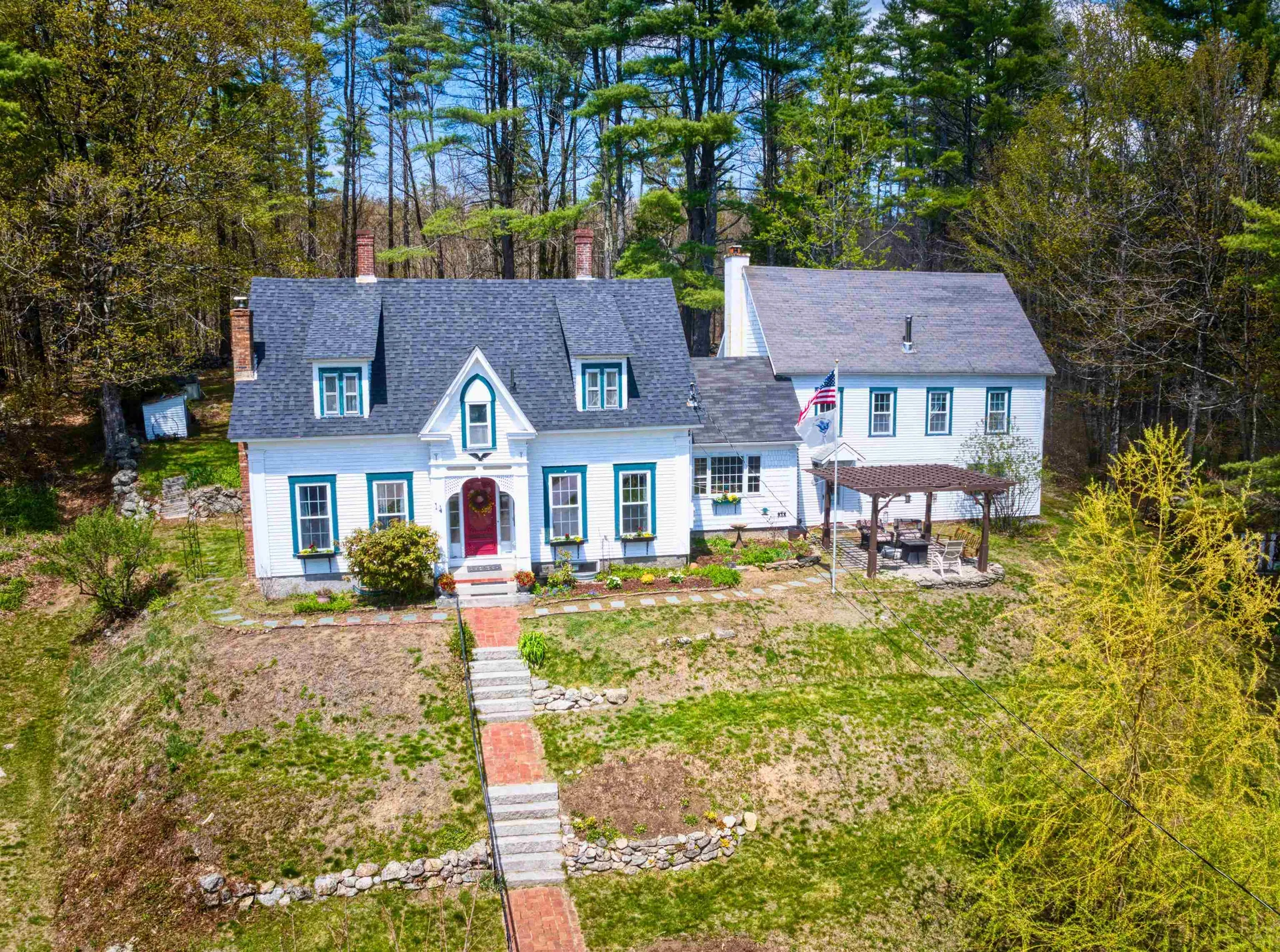 14 Grist Mill Street Sutton NH 03260