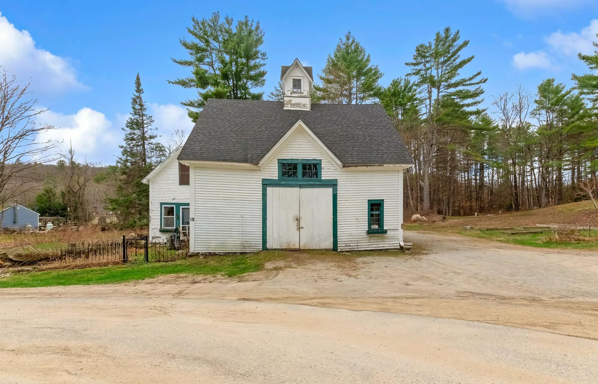 14 Grist Mill Street Sutton NH 03260