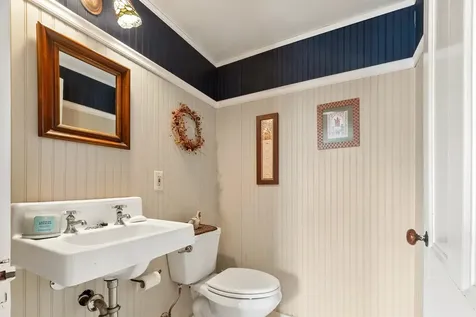 14 Grist Mill Street Sutton NH 03260
