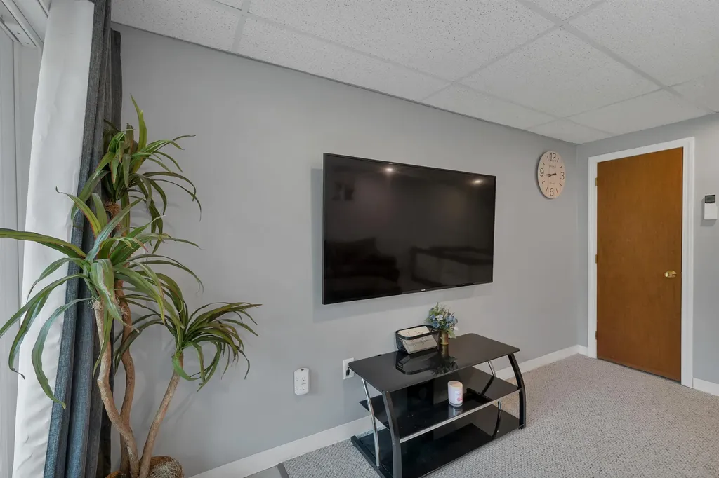 266 Endicott Street Laconia NH 03246