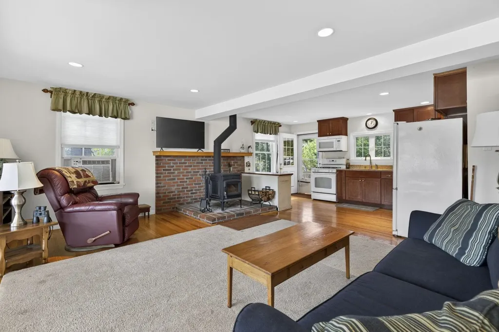 408 Whitney Road Stoddard NH 03464