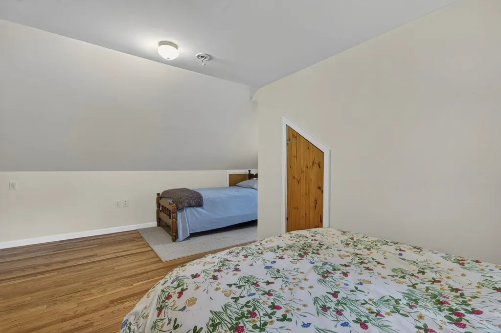 408 Whitney Road Stoddard NH 03464