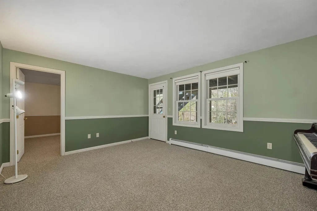 21 Mistwood Lane Laconia NH 03246