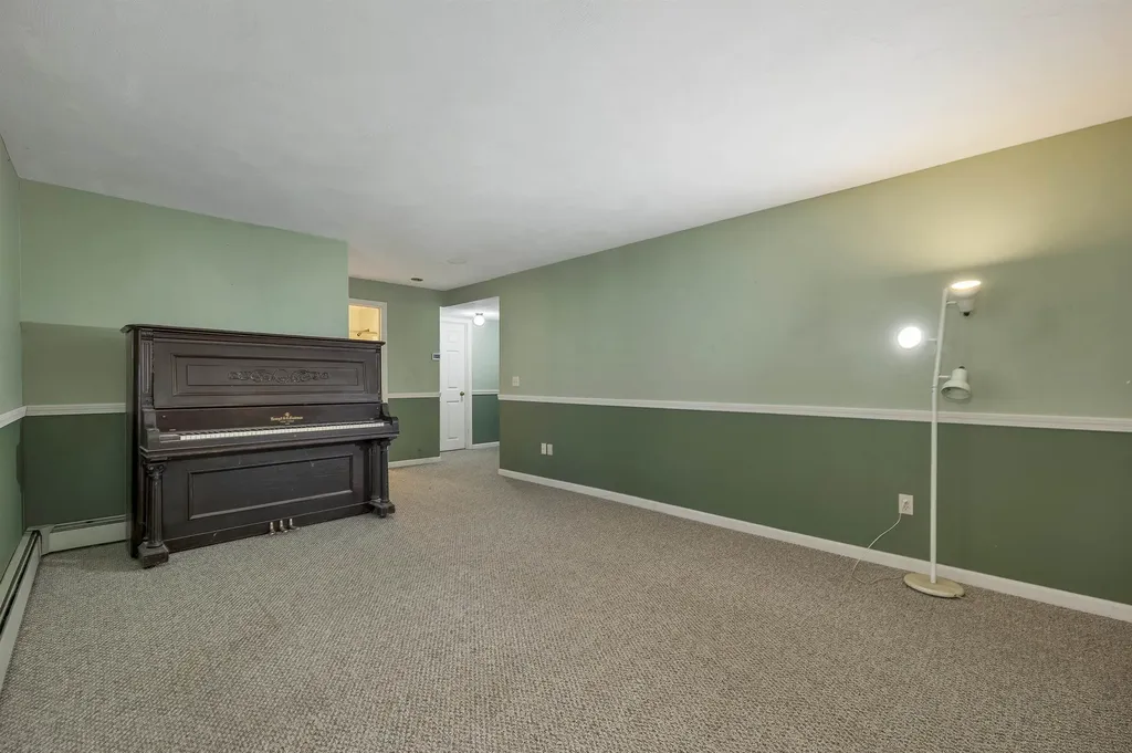 21 Mistwood Lane Laconia NH 03246