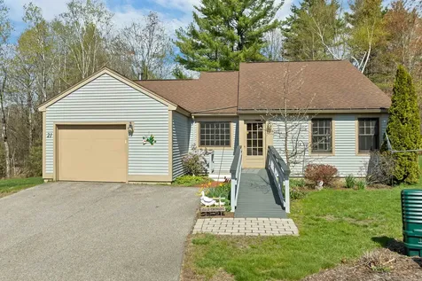 21 Mistwood Lane Laconia NH 03246