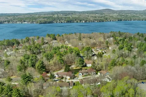 21 Mistwood Lane Laconia NH 03246