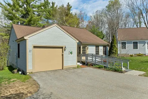 21 Mistwood Lane Laconia NH 03246