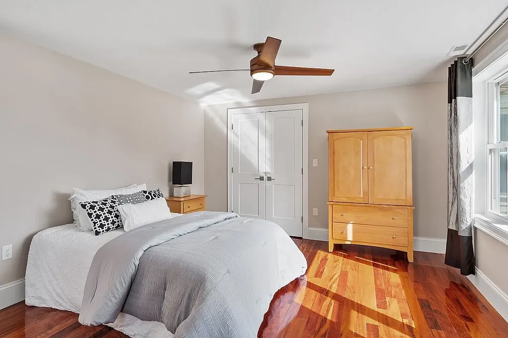 243 Shore Drive Salem NH 03079