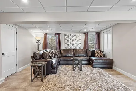 243 Shore Drive Salem NH 03079