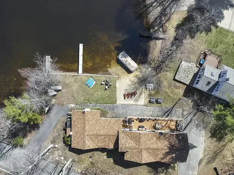 243 Shore Drive Salem NH 03079