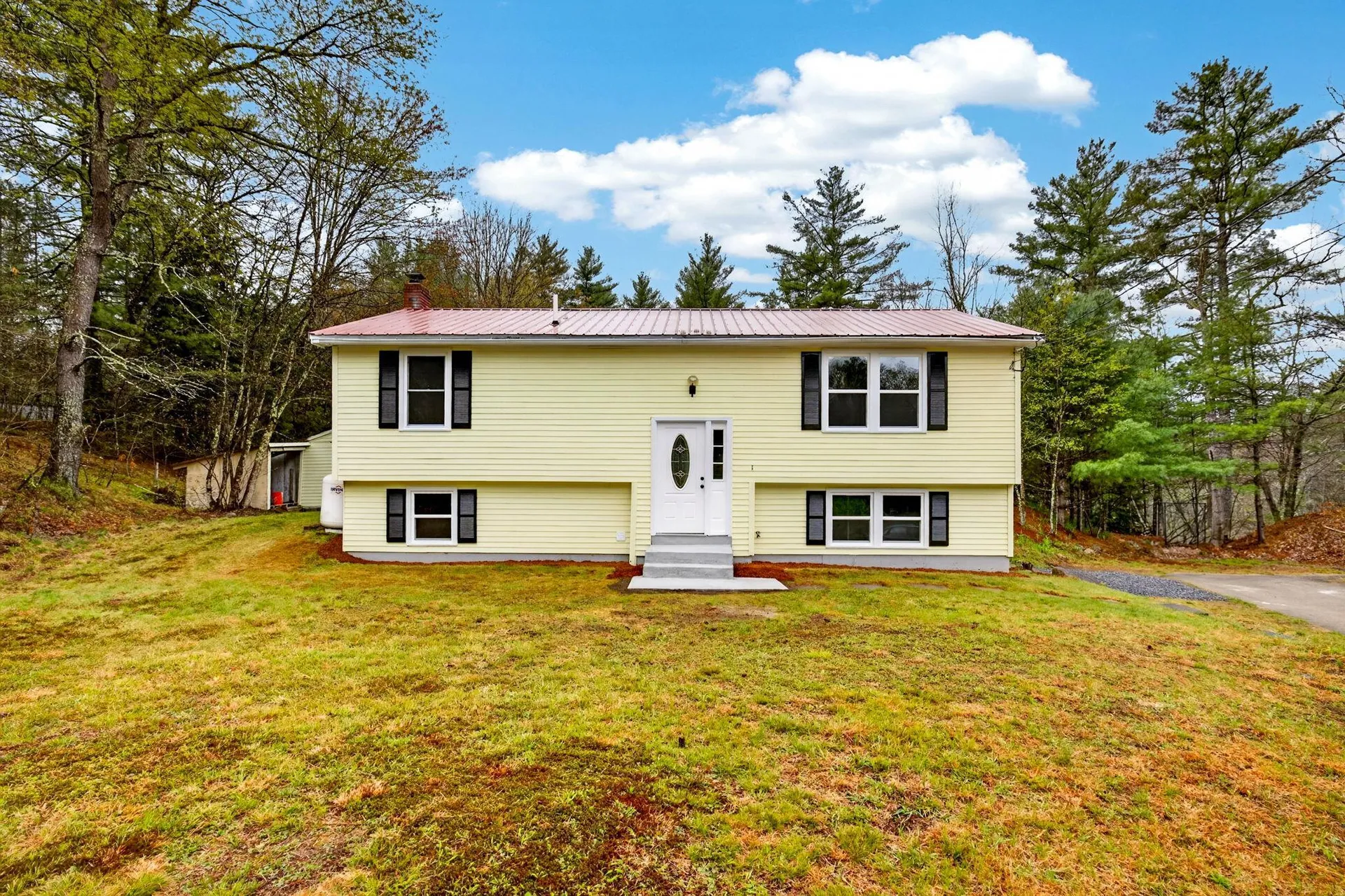 12 N Mason Road Brookline NH 03033