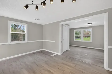 12 N Mason Road Brookline NH 03033