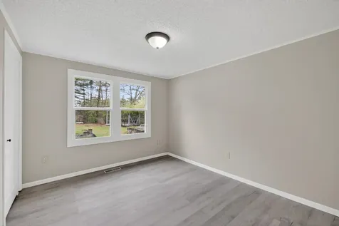 12 N Mason Road Brookline NH 03033