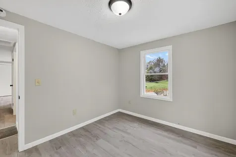 12 N Mason Road Brookline NH 03033