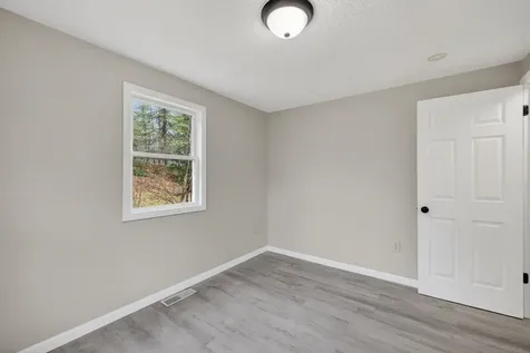 12 N Mason Road Brookline NH 03033