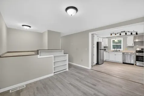 12 N Mason Road Brookline NH 03033