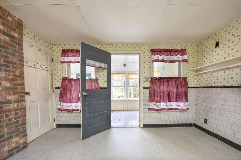 436 Hill Street Danville VT 05828