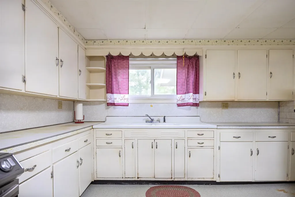 436 Hill Street Danville VT 05828