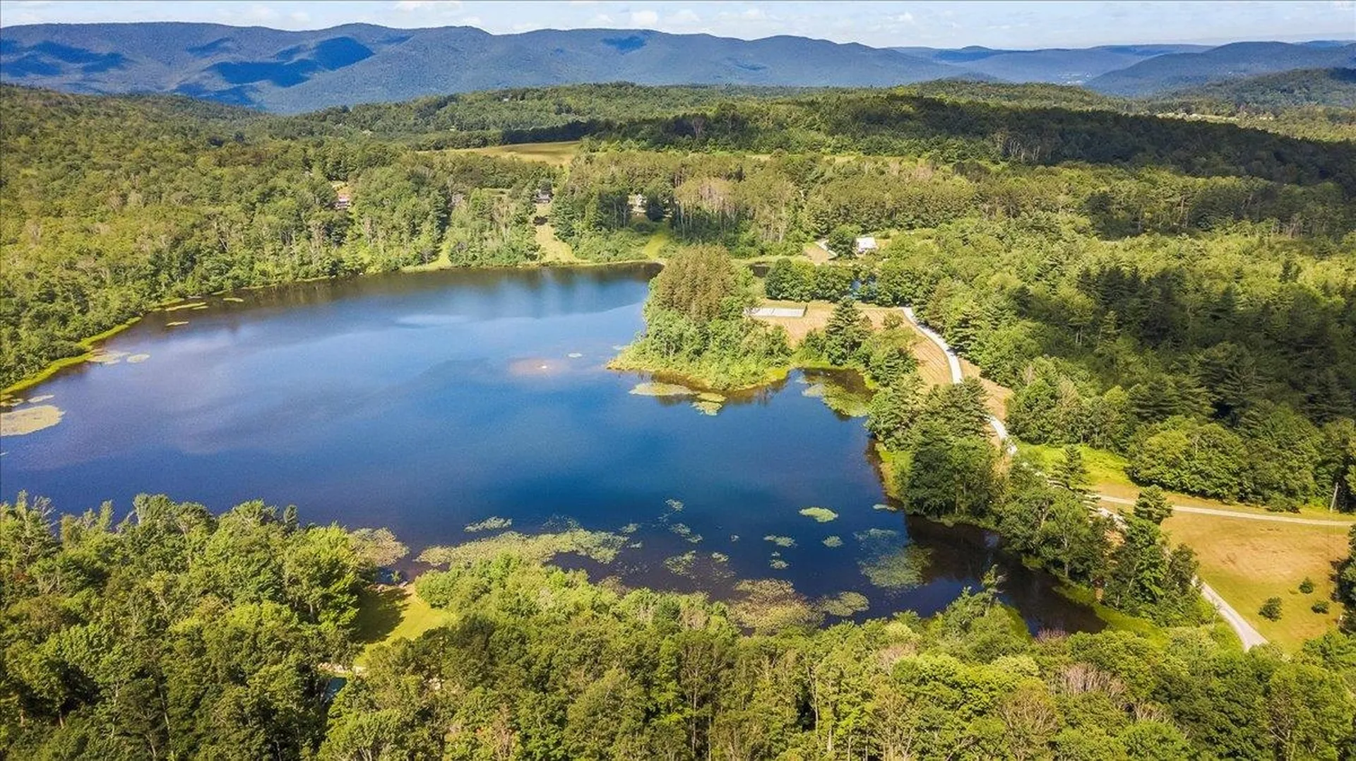 509 Thompson Pond Road Pownal VT 05261