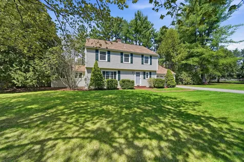 11 River Road Amherst NH 03031