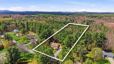 11 River Road Amherst NH 03031
