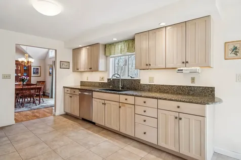 28 Summit Drive Grantham NH 03753