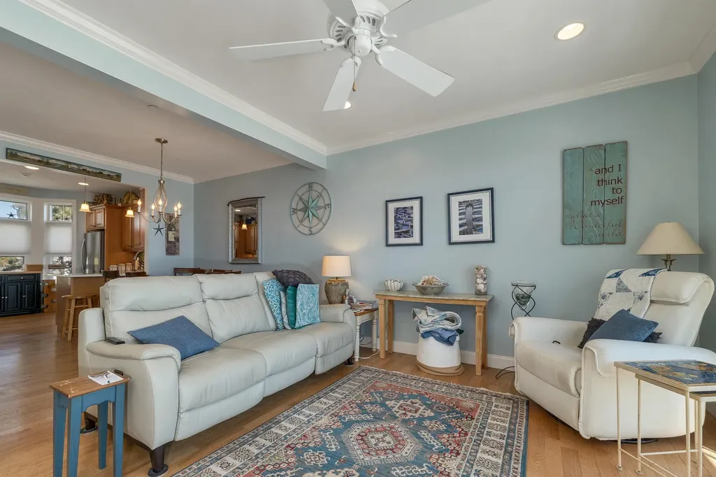 24 Harbor Road Hampton NH 03842