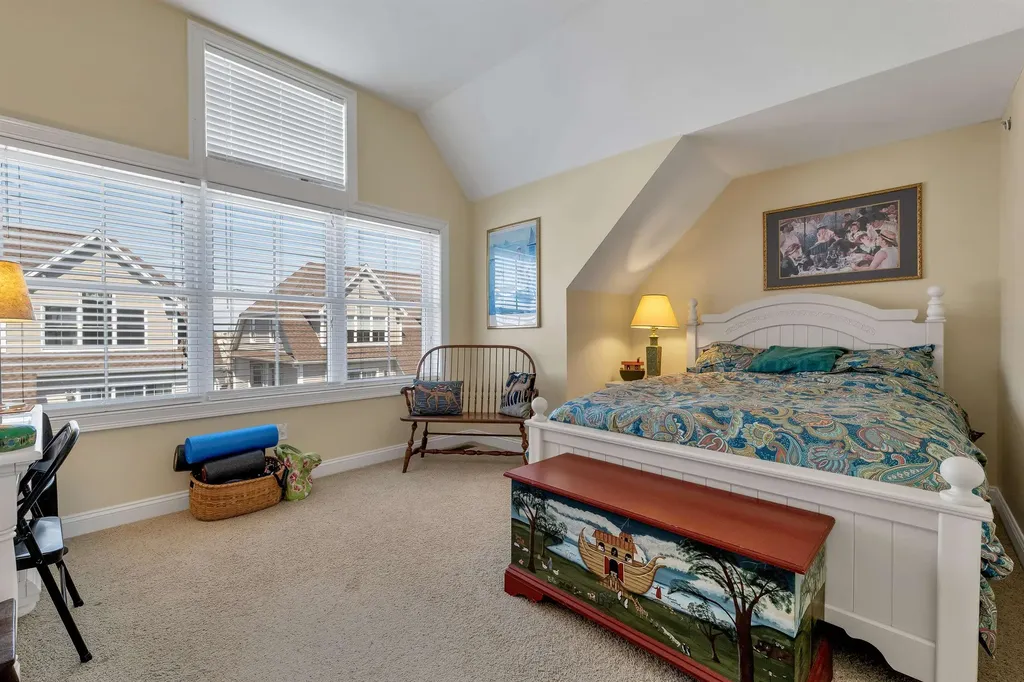 24 Harbor Road Hampton NH 03842