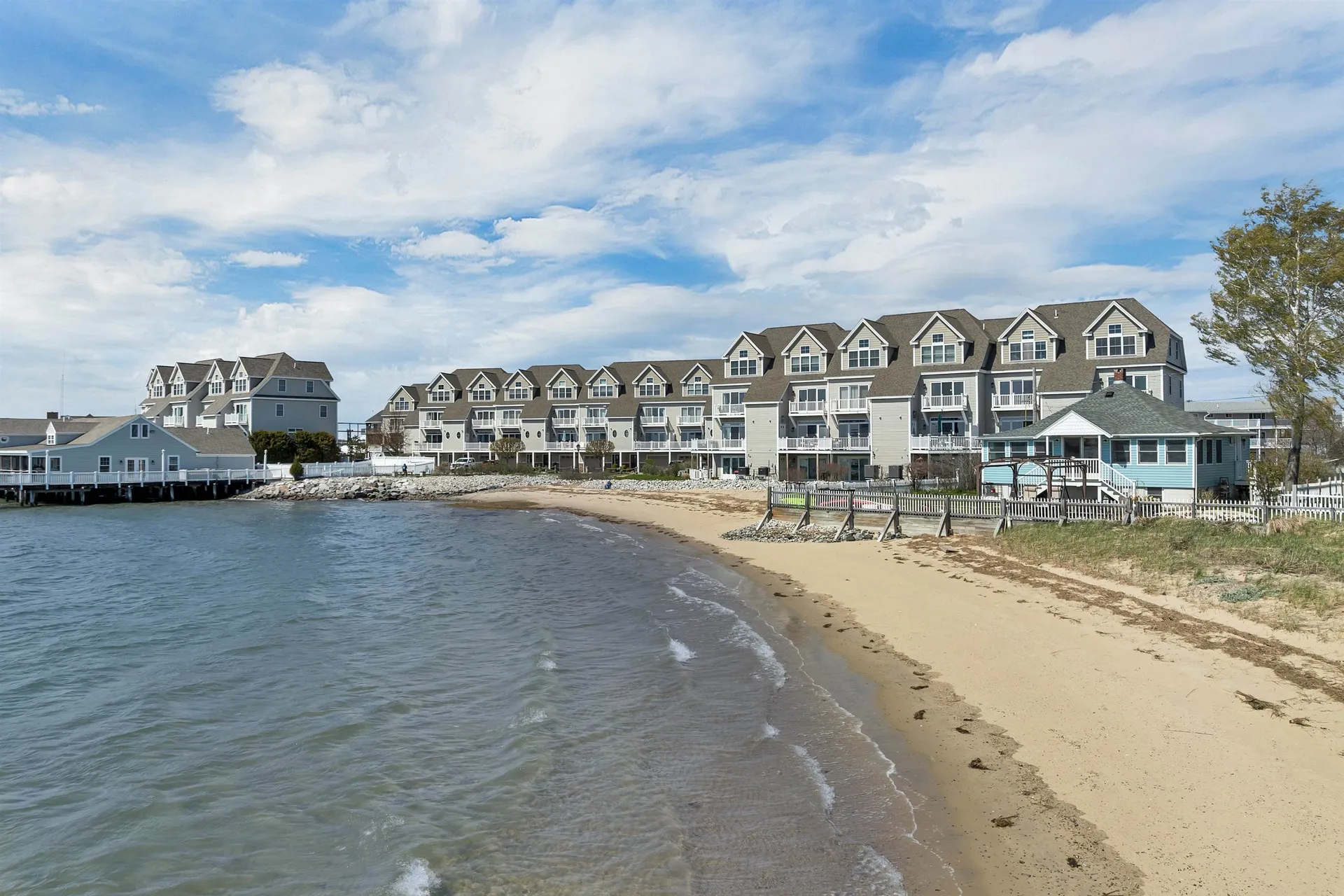24 Harbor Road Hampton NH 03842