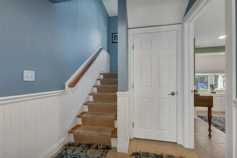 24 Harbor Road Hampton NH 03842