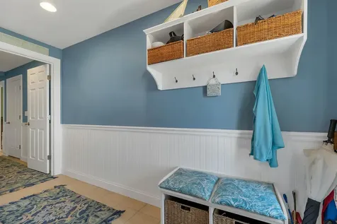 24 Harbor Road Hampton NH 03842