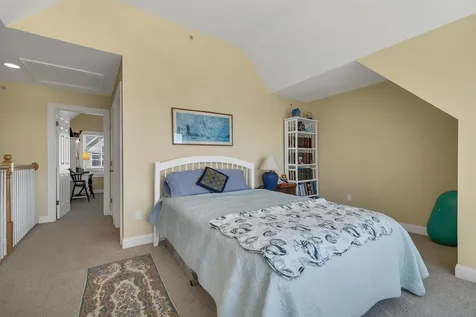 24 Harbor Road Hampton NH 03842