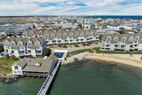 24 Harbor Road Hampton NH 03842