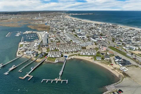 24 Harbor Road Hampton NH 03842