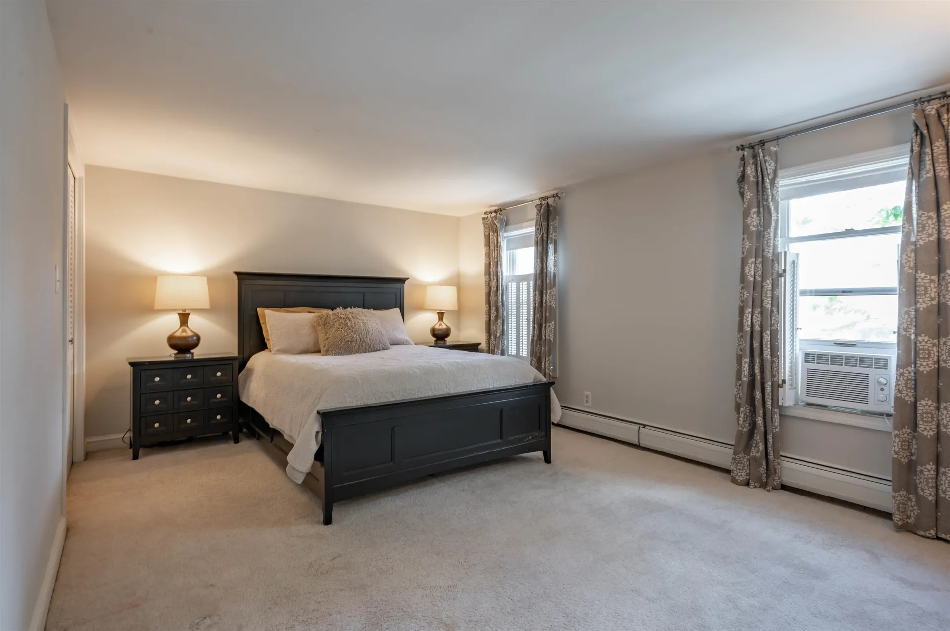 5 Ashland Street Nashua NH 03064-1808