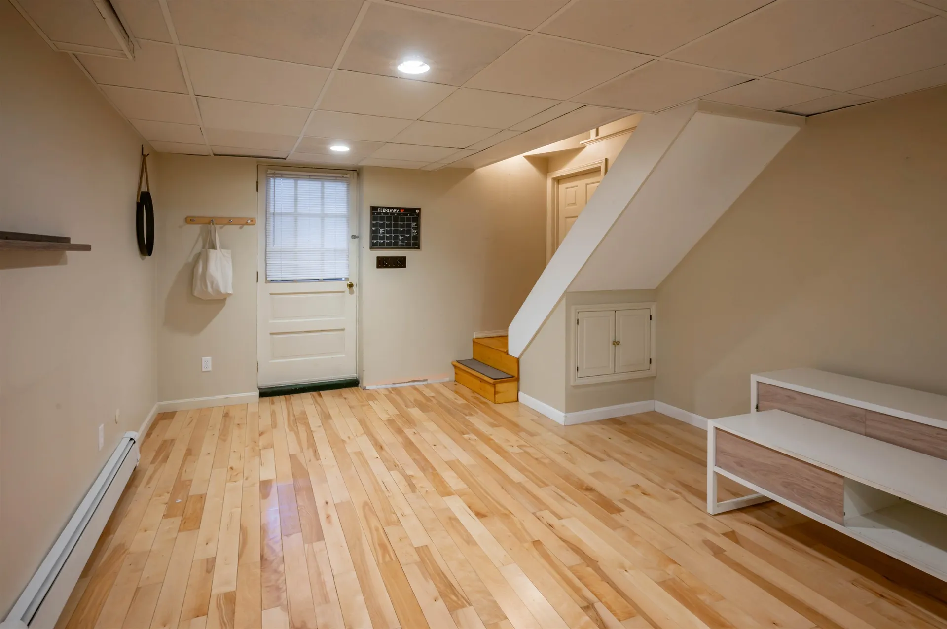 5 Ashland Street Nashua NH 03064-1808