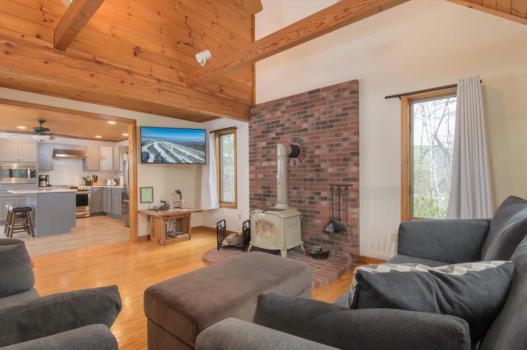 620 Station Road Mount Holly VT 05758