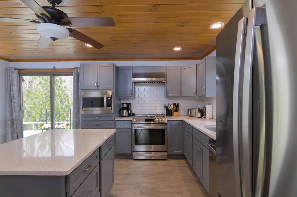 620 Station Road Mount Holly VT 05758