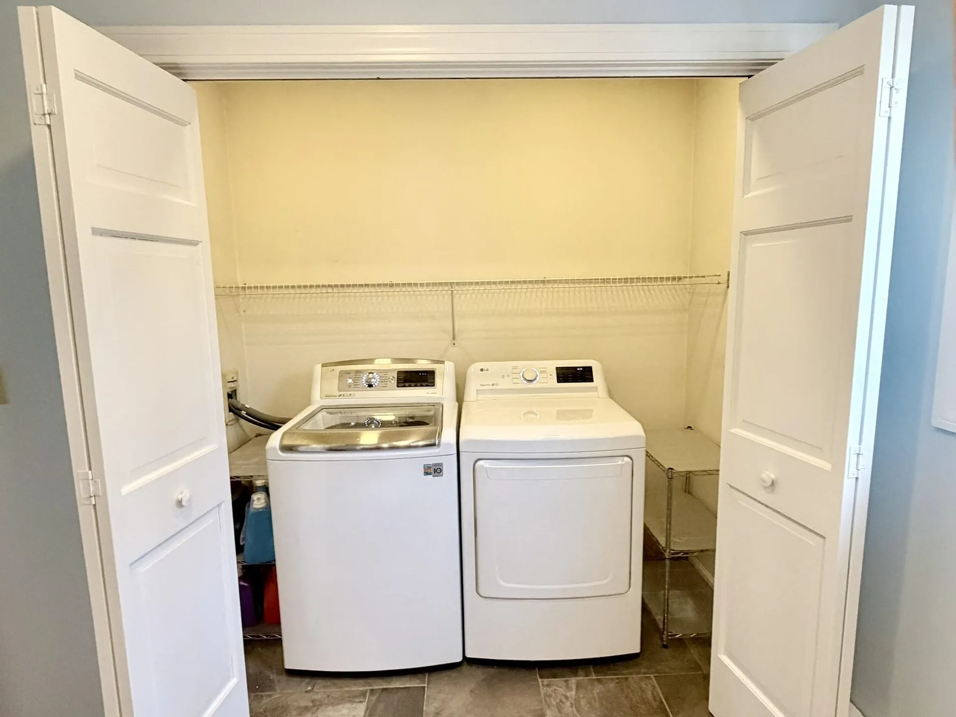6 Drury Plains Road Stratham NH 03885