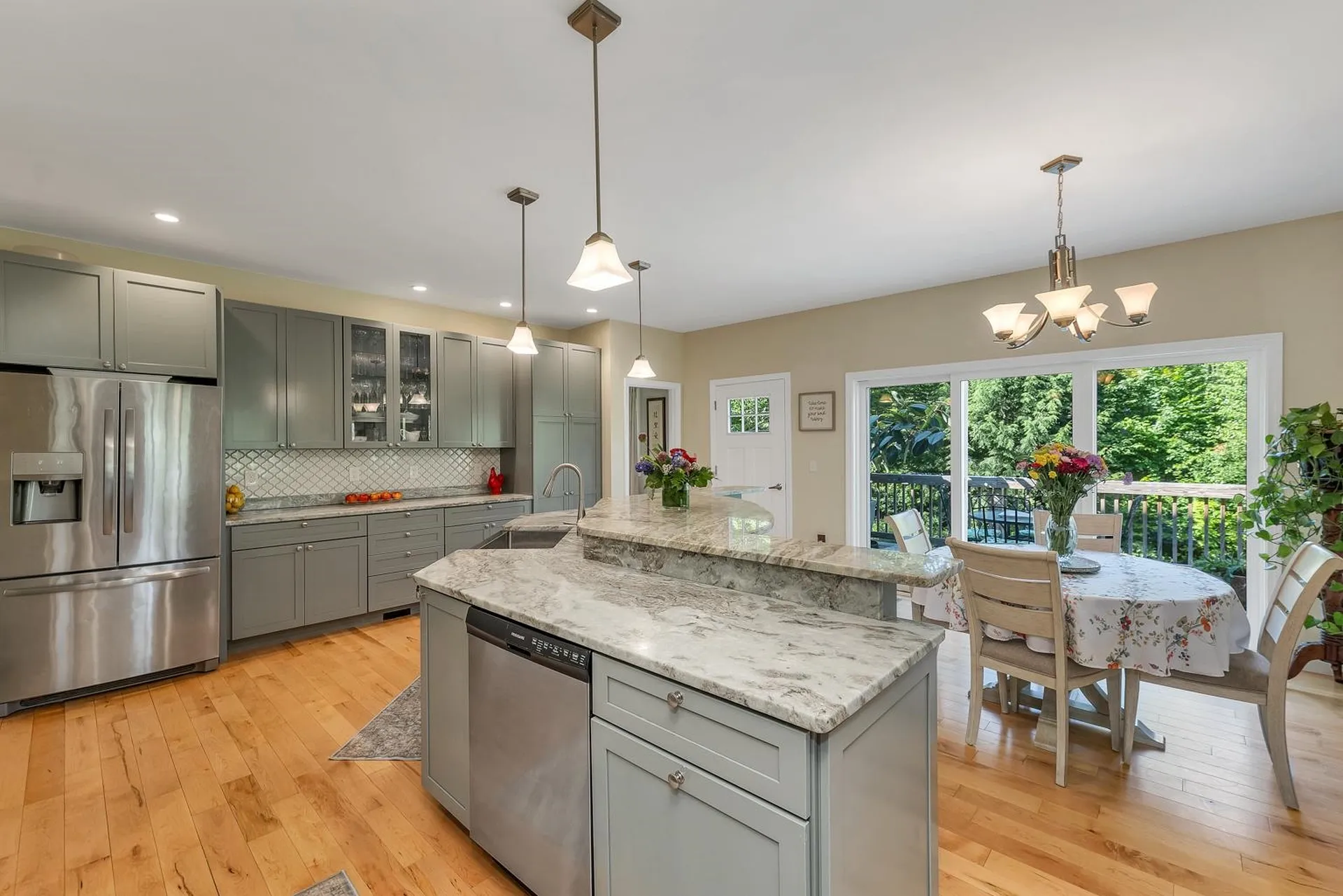 76 Curries Way Brookfield NH 03872