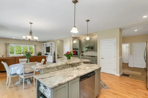 76 Curries Way Brookfield NH 03872