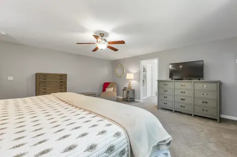 76 Curries Way Brookfield NH 03872