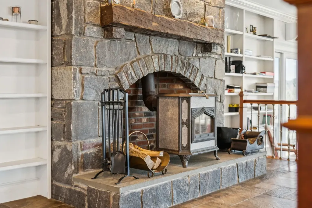 114 Oak Ridge Way Woodstock VT 05091