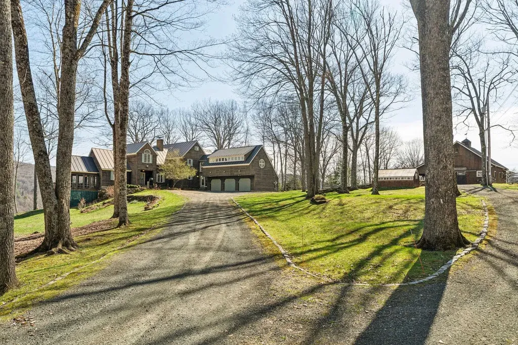 114 Oak Ridge Way Woodstock VT 05091